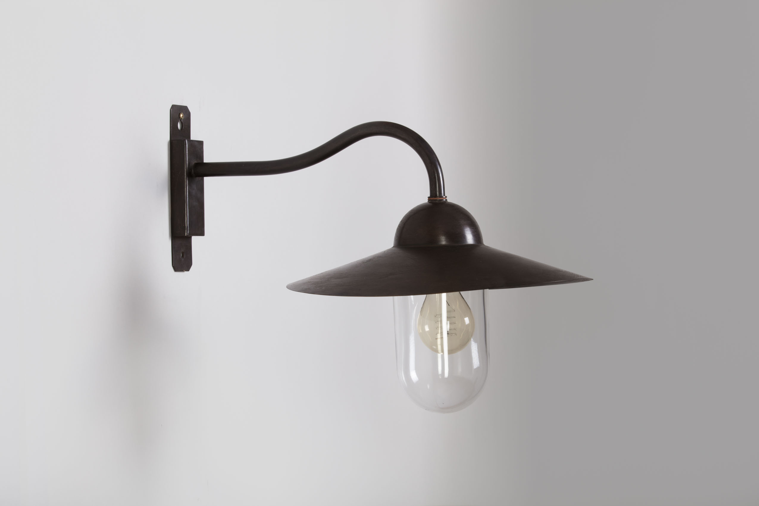 280 Applique Cour Cheverny GM droit VL Lumart BD 1